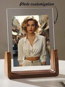 U-shaped Photo Frame