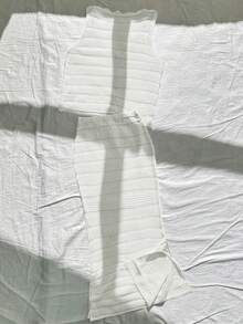 女士春夏两件套，新款夏季系列，V领镂空白色蘑菇扣无袖开衫和半身裙，适合音乐节和休闲时尚场合，白色纯色套装，毕业季和新年皆宜。 - 白色 - 查看 8