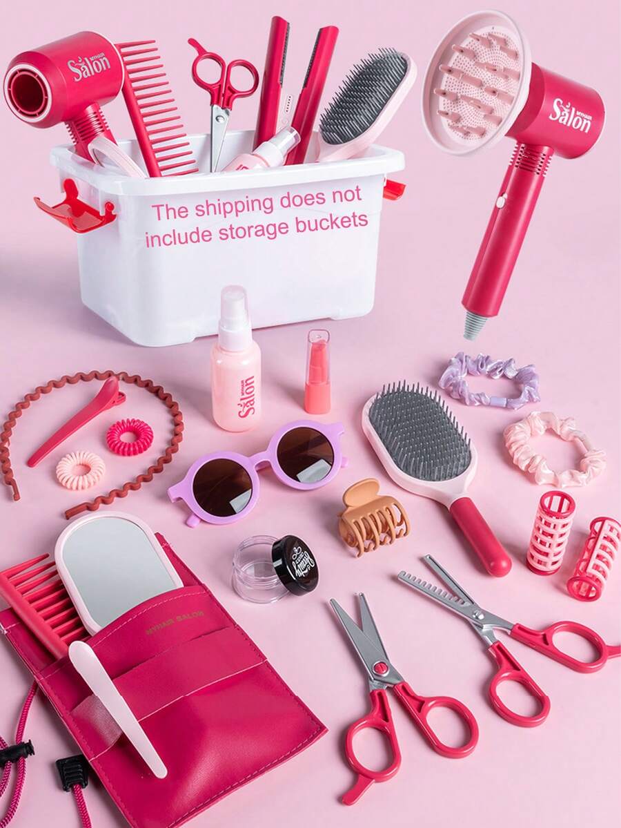 儿童美发沙龙设计了角色扮演装扮玩具、逼真的电动卷发器和吹风机（不带温度）、带灯光和音效的女孩玩具，以及时尚的专业角色扮演服装。Cosplay服装设计师。女孩的礼物，圣诞节，派对