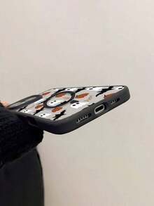 Funda para teléfono con diseño de fantasmas y murciélagos para Halloween, compatible con phone 16, 15, 14 Pro, 13, 12, 11, XR y XS Plus. Fabricada en silicona TPU, ofrece protección contra golpes y caídas, y tiene un tacto muy agradable. Es ideal para familiares, amigos y seres queridos. - Negro - Ver 4