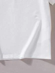 Set de 4 camisetas básicas y casuales de color blanco o negro para niños de 3 a 7 años, adecuadas para usar de forma casual, para hacer deporte, ideales para el uso diario. Cuatro Camisetas básicas con Diseño clásico de manga corta y cuello redondo para niños. - Blanco - Ver 6