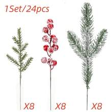 6/12/24 pezzi Bacche rosse artificiali e rami di pino innevati - profumo di rami di cedro natalizi per ghirlande e decorazioni natalizie, rami di pino in plastica per fai da te e decorazioni invernali, senza elettricità o batterie necessarie, Natale, decorazioni natalizie per la casa