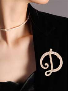 1pc 26 English Letter Pearl Brooch Pin, Fashion Versatile Clothing Anti-Slip Decoration, Scarf Clip, Shoes, Hat Accessory, Retro - Yellow Gold - View 9
