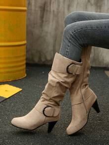 2025秋冬季女士欧美风褶裥搭扣锥形跟侧拉链过膝长靴，大码，猫跟 - 米色細跟 - 查看 3