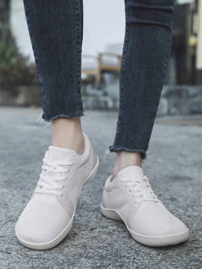 Comfortable Fitness Shoes Fashion Cute Walking Shoes Sporty Sneakers For Women Minimalist Leisure Shoes Lightweight Walking Shoes White