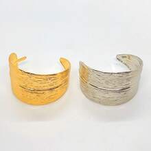 Exaggerated Leaf-Shaped 18K Stainless Steel Bracelet, Custom Size, Adjustable Oil Pressure - 銀色 - 查看 2