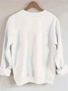 Women's Autumn Sweatshirt, Christian Sweatshirt - White Background With Black Lettering, Featuring Striking Bible Verses "I Am Great" And "I Am Loved, I Deserve, I Am Strong." Casual Crew Neck Pullover, Suitable For All Seasons, Faith-Themed Casual Wear And Christian Gifts, Women's Autumn Sweater, Women's Fashionable Sweatshirt. Women's Crew Neck Printed Sweatshirt. - trắng - Xem 2