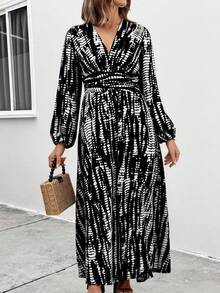 Estampado total, bohemio, casual, con cinturón, envolvente, con abertura en el muslo - Negro - Ver 1