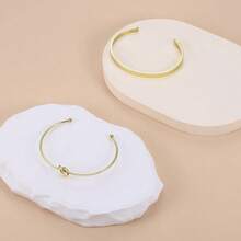 Set Of 2 Luxury Women's Bracelets: Plain Metal Bracelet + Heart-Shaped Knot Bracelet - 金色 - 查看 4