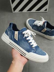 1 Pair Solid Color Retro Casual Street Style Men's Fashion Sneakers, Anti-Slip Student Sports Canvas Shoes, Breathable Lace-Up Low-Top Leisure Skateboard Shoes Suitable For Outdoor Walking, All Seasons