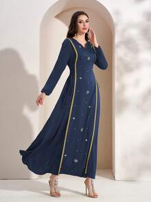 Gaun Maxi Arab Lengan Panjang Elegan dengan Leher Berlekuk dan Tali Pengikat untuk Wanita (Panel Depan Berhiaskan Pita Manik-Manik, Acak, Mungkin Tidak Sampai ke Bagian Atas) - Royal Blue - View 4