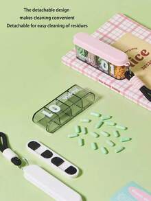 1 pieza Caja de pastillas personal portátil y mini, organizador compacto y sellado a prueba de polvo para viajes