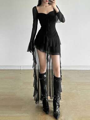 顶级炫彩纯色修身高腰时尚方领长袖网纱连衣裙，不对称下摆，适合派对和休闲场合穿着