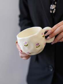 1pc Ins Style Hand-Painted Cherry & Strawberry Ceramic Cup, Asymmetrical Embossed Body, Breakfast Coffee Mug, Girly Desktop Water Cup, Party Afternoon Tea Cup, Red Tea Cup, Large Capacity Water Mug, Coffee Cup - Multicolor - View 7