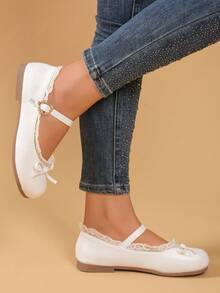 Elegant Women's Bow Decor Lace Trim Flat Ballet Flats, Suitable For Spring/Autumn Outdoor Travel, Party, Music Festival, White Cute Princess Shoes For Christmas Performance - White - View 4