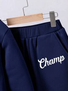 男童卡通印花保暖连帽衫和运动裤套装