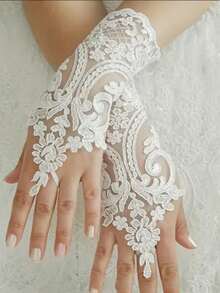 1pc Elegant Black Lace Fingerless Gloves - Soft & Skin-Friendly, Delicate Floral Pattern, Stretchy Polyester Material - Perfect For Bridal Wedding, Party And Ball, Wedding Accessory - Black - View 8