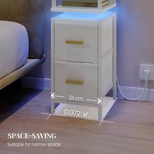 Mesita de Noche, Mesillas de Noche con Luces RGB y Estación de Carga, 2 Cajones, Mesa Auxiliar, con Estante Abierto para Dormitorio, Sala de Estar Moderno 30,2 x 24 x 67 cm Blanco