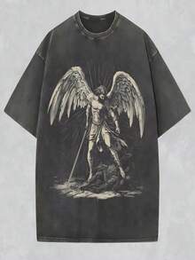 Camiseta de algodón lavado con estampado de ángel guerrero - Estilo gótico audaz para hombres, perfecto para ropa urbana y atuendos casuales, camiseta gráfica para uso diario - Negro - Ver 2