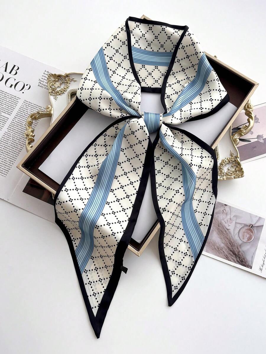 1 chiếc khăn satin in hình dây xích ngựa hai mặt, thích hợp phối cùng váy, quần short, thắt lưng, túi xách, mũ, ruy băng, đai eo cho nữ. - Màu xanh lam - Xem 1