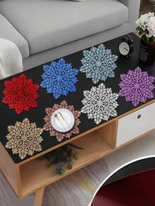 1/4/6pcs Christmas Snowflake PVC Gold Foil Placemats, Christmas Hotel Restaurant Decor Heat Insulation Non-Slip Table Mats, Suitable For Wedding Party, Valentine's Day, Holiday Celebration, Picnic, Birthday Banquet Table Decoration