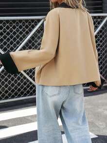 Women's Solid Color Contrast Pocket & Trim Button Casual Jacket