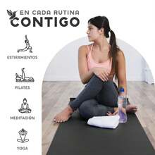 MUUK FITNESS Alfombrilla de Yoga 170 x 70 cm – Grosor 4 mm, Tapete para Yoga, Pilates, Fitness y Ejercicio, Antideslizante, Plegable y Fácil de Transportar, PVC Resistente y a Prueba de Agua, Ideal para Casa, Gimnasio, Parque o Viajes, Diseño Cómodo que Protege Articulaciones, Superficie Estable y Duradera para Relajación, Meditación y Estiramientos, Apta para Principiantes y Expertos. - Negro - Ver 9