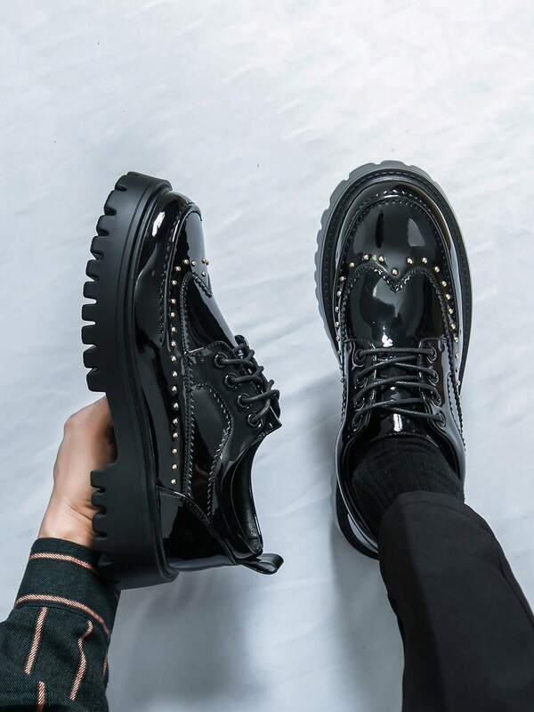 ZCZ Men's Formal Business Thick Sole Shoes, Shiny Black Patent Leather Lace-Up Commuter Shoes, Rivet Decor Brogue Oxford Shoes, Men's Serrated Thick Sole Height-Increasing Lace-Up British Style Business Formal Leather Shoes