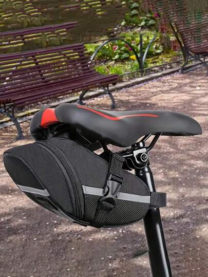 山地自行车鞍座后包，防水工具配件后座垫，反光条，可调节自行车鞍座储物包，多隔层设计，可存放山地车和公路车配件，安全带易于安装，耐用面料。健身包、跑步配件、运动包、女士运动包、健身包、运动包、旅行包、度假包、男士旅行必备自行车包、自行车配件、自行车车架骑行包。