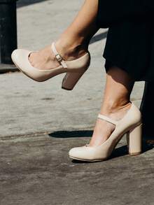 Women's White Wine Rose Gold Black Taupe Beige Grey Lipstick Natural Snake Mary Jane Pumps – Round Toe Ankle Strap Vintage Dress Heels [Size Up Half Size] - 深米色純素專利 - 查看 4