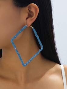 1 Pair Retro Fashion Exaggerated Denim Print Hoop Earrings For Women, Minimalist Wrapped Round Earrings - square queen - View 23