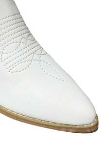 Nova coleção de botas femininas de cano curto estilo western de alta qualidade com bordado e zíper lateral, botas baixas estilo country, botas de cowboy confortáveis com salto baixo e largo para mulheres, botas de cano curto estilo western de alta qualidade com design moderno - Branco - Ver 4