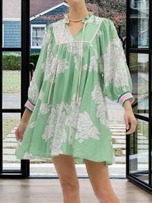 Women Flower Lounge Dress Loose Tie-Up V Neck 3/4 Sleeve Pajama Dress Casual Sleepwear - Green - View 2