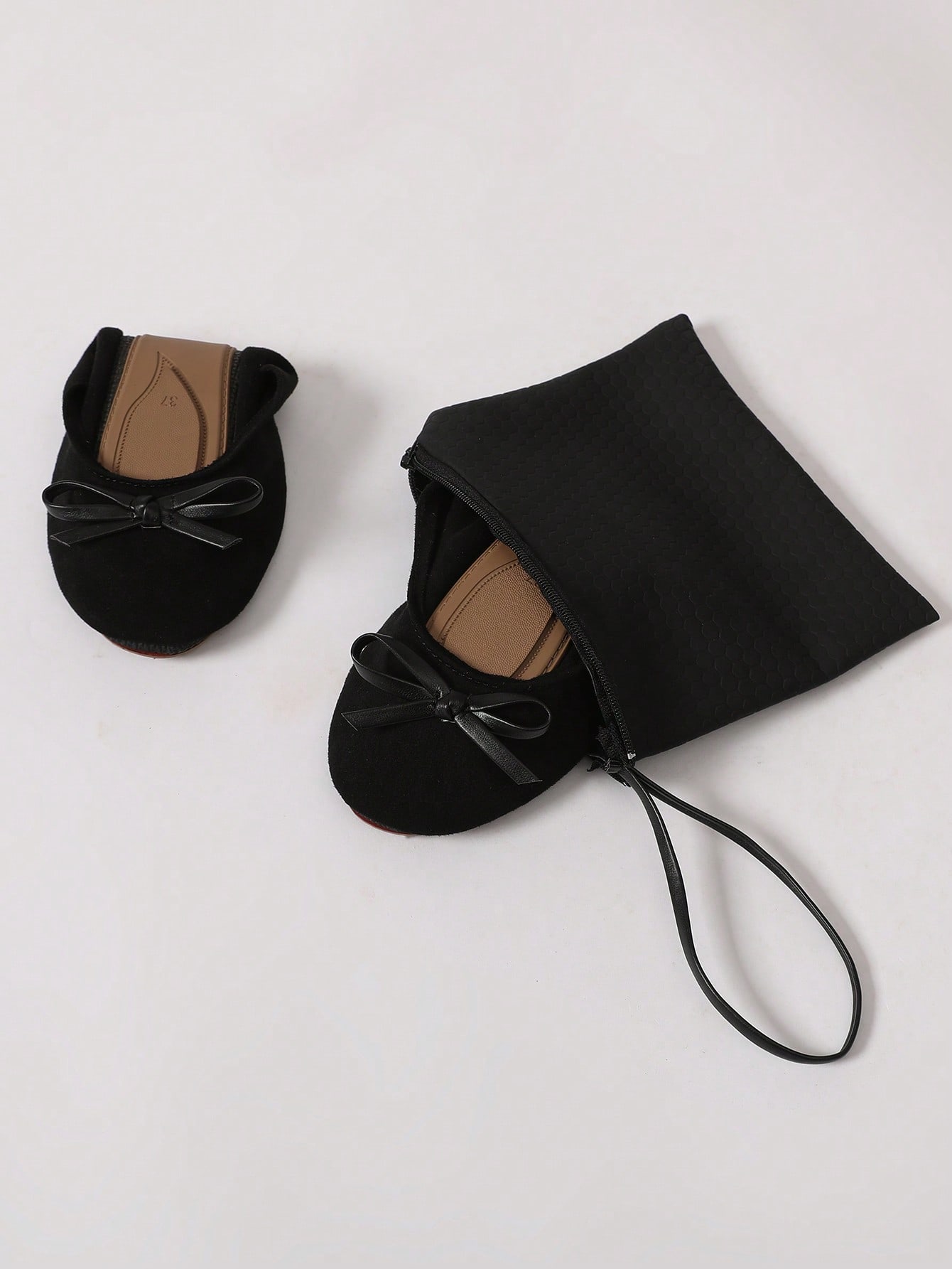 Black Ballet Flats