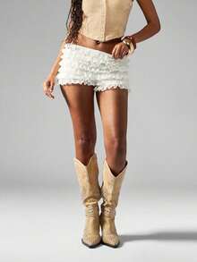 Women's Tiered Ruffled Shorts Summer Fashionable Solid Color Elastic Low Waist Lace Shorts - 白色 - 查看 3