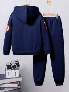 男童卡通印花保暖连帽衫和运动裤套装