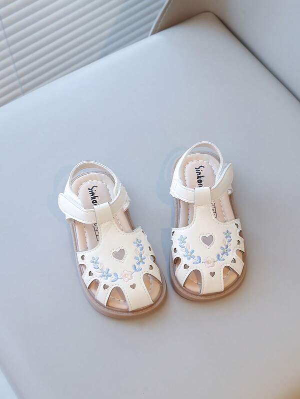 New Girls Toddler Sandals With Heart Decor, Closed Toe Design, Soft Non-Slip Soles, Comfortable & Lightweight For Summer