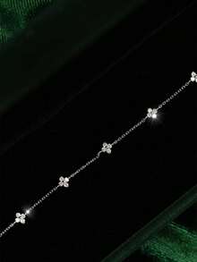 1 Piece Of S925 Sterling Silver Four-Leaf Clover Elegant And Simple Bracelet, Suitable For Women's Daily Wear And Party Occasions.