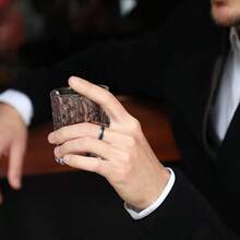 Anillo de acero inoxidable para hombres de 8 mm, anillo de cadena de acero inoxidable 316L, anillo de ansiedad sin estrés para hombres y mujeres, banda de boda fresca y cómoda, talla 4-14