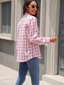 JOVI SHEEN Uma Camisa Casual de Xadrez Rosa com Bolso de Botão, Elegante Top de Gola Longa para Jovens, Versátil Camisa Feminina, Camisa Feminina para Escritório, Camisas Adequadas para Muitas Ocasiões Durante Todo o Ano.