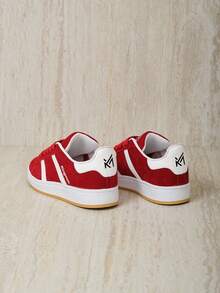 Tenis casuales, tenis urbanos, tenis de moda, tenis básicos, zapatillas urbanas, tenis con suela de goma, tenis clásicos , sneakers básicos, calzado urbano, zapatillas sport casual - Rojo - Ver 2