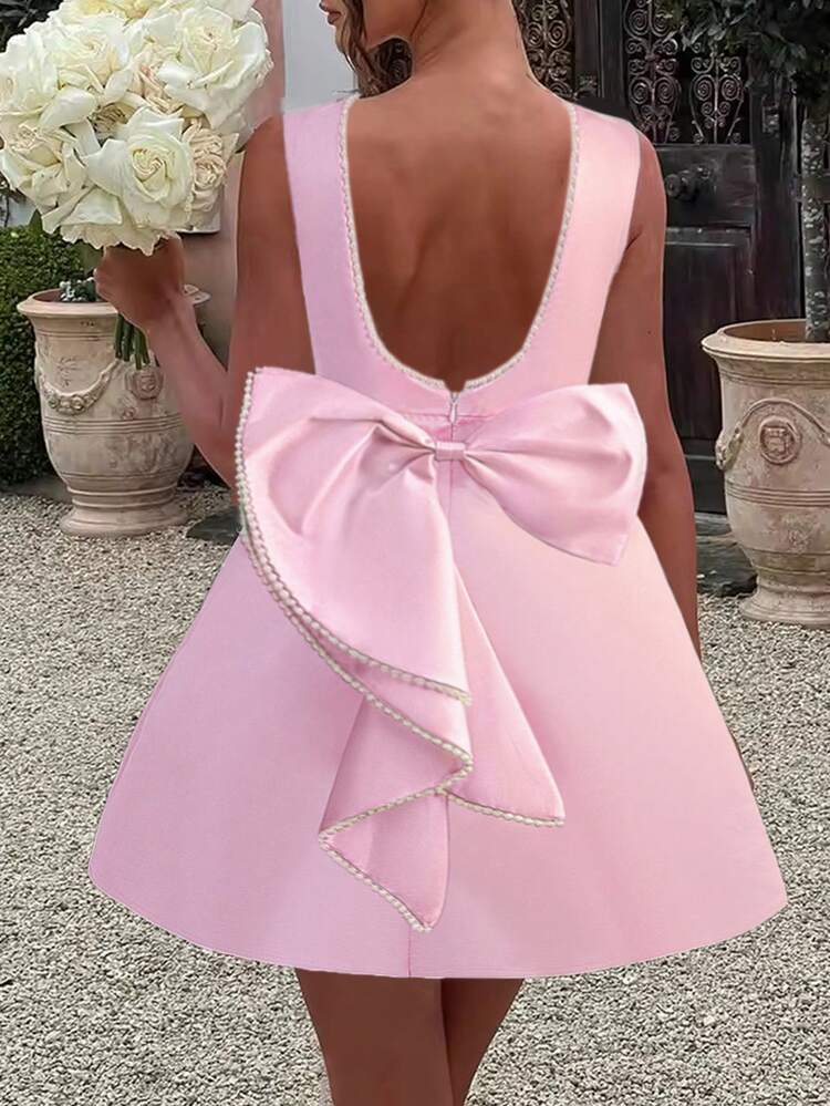 Vestido de Dama de Honra para Meninas Pré-Adolescentes com Laço Grande Sem Costas para Casamento, Festa, Vestido de Menina das Flores, Vestido de Baile Princesa da Moda para Dama de Honra, Vestido de Formatura Elegante, Cerimônia de Aniversário com Pérolas Falsas - Rosa chiclete - Visão 3