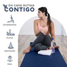 MUUK FITNESS Alfombrilla de Yoga 170 x 70 cm – Grosor 4 mm, Tapete para Yoga, Pilates, Fitness y Ejercicio, Antideslizante, Plegable y Fácil de Transportar, PVC Resistente y a Prueba de Agua, Ideal para Casa, Gimnasio, Parque o Viajes, Diseño Cómodo que Protege Articulaciones, Superficie Estable y Duradera para Relajación, Meditación y Estiramientos, Apta para Principiantes y Expertos. - Azul Marino - Ver 9