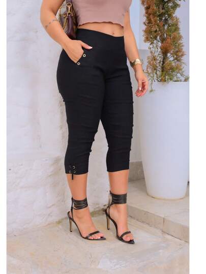 Capri Feminino Ilhos Plus Size