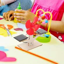 Este kit de ventilador solar de una sola pieza con dos celdas solares es un proyecto DIY de ciencia, ciencia, tecnología, ingeniería y matemáticas (STEM) y educativo. Fomenta el interés de los niños, estimula su pensamiento, desarrolla sus habilidades prácticas e inspira su curiosidad y capacidad de exploración. - Multicolor - Ver 4