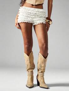 Women's Tiered Ruffled Shorts Summer Fashionable Solid Color Elastic Low Waist Lace Shorts - 白色 - 查看 4