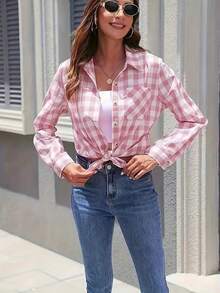 JOVI SHEEN Uma Camisa Casual de Xadrez Rosa com Bolso de Botão, Elegante Top de Gola Longa para Jovens, Versátil Camisa Feminina, Camisa Feminina para Escritório, Camisas Adequadas para Muitas Ocasiões Durante Todo o Ano.