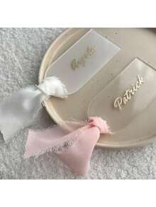 磨砂亚克力婚礼席位卡 - 精致个性化席位卡，适用于婚宴、新娘送礼会、餐桌装饰、定制姓名标签、花园装饰 - 彩色 - 查看 7