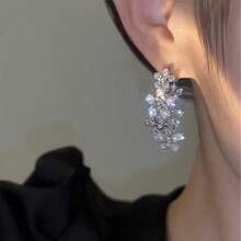 1 Pair Floral Earrings, Fashionable Hoop Earrings With Zirconia Flower, Front And Back Wear, Elegant And Versatile Earrings