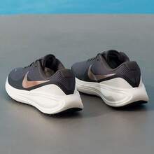 أحذية الجري للنساء من نايك ريفولوشن 8، مبطنة، خفيفة الوزن، قابلة للتنفس، أحذية جري مريحة على الطرق، HJ8485-200 - الأسود - مشاهدة 7